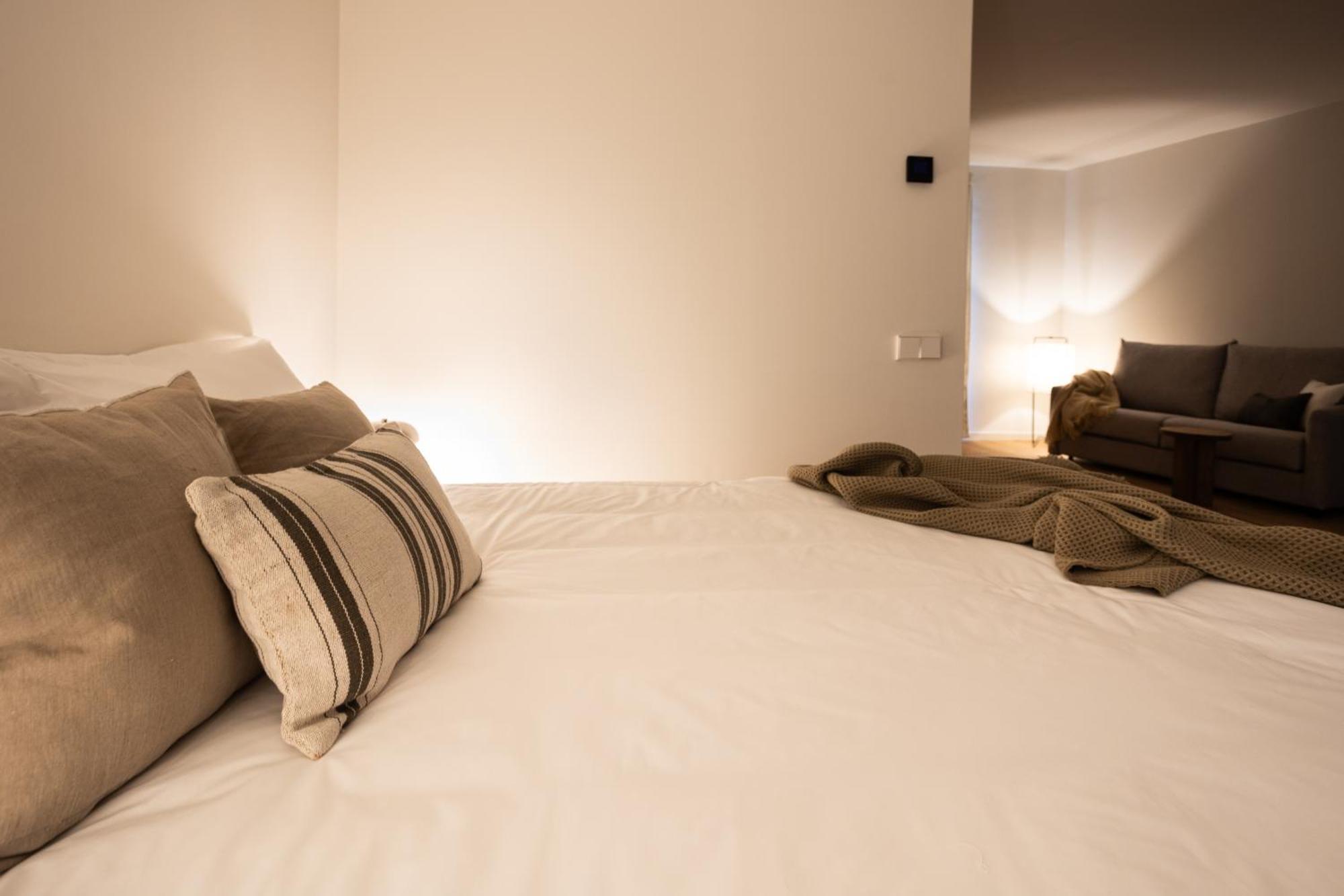 Azcarraga Apartments Овиедо Екстериор снимка