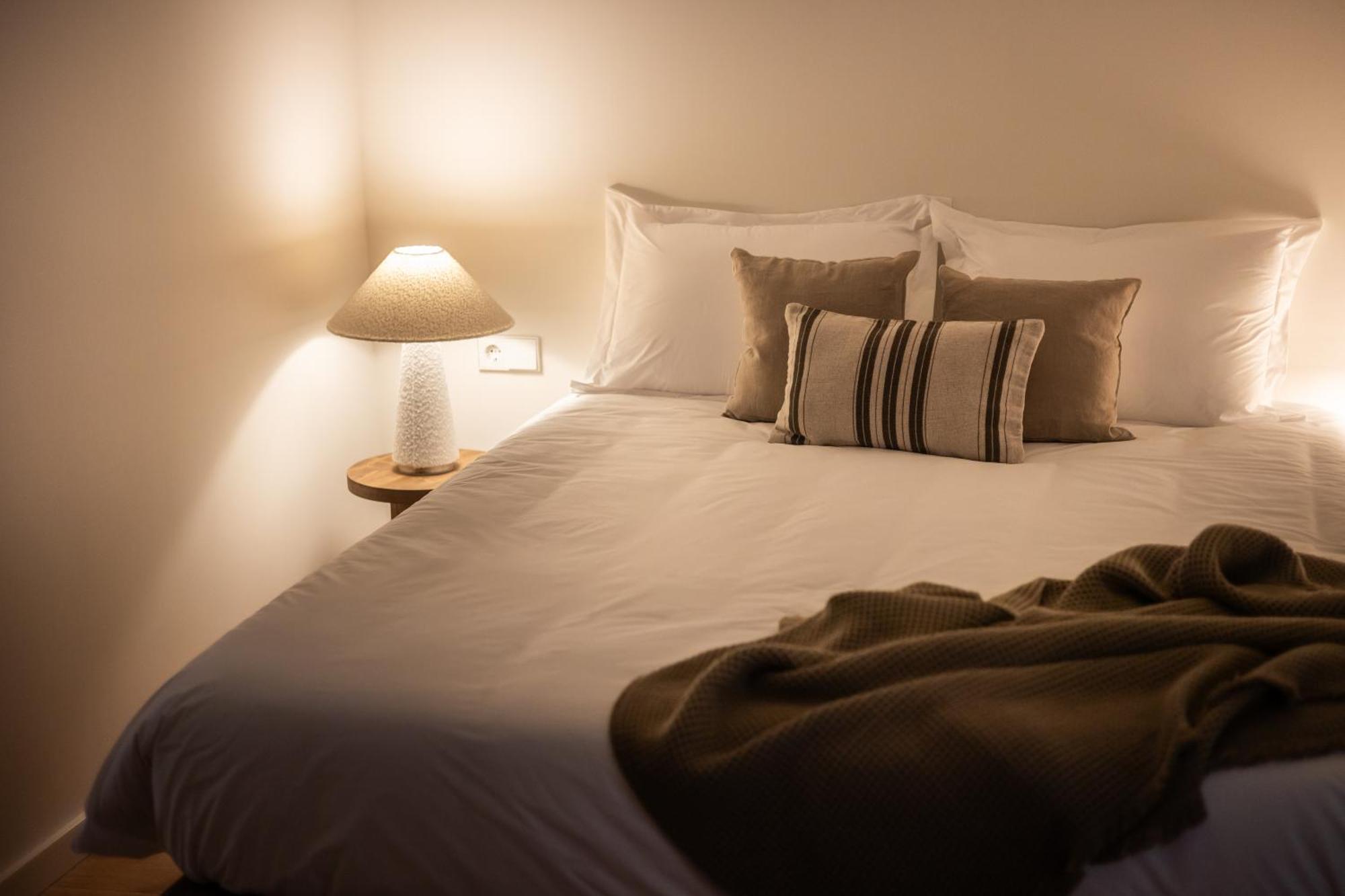Azcarraga Apartments Овиедо Екстериор снимка