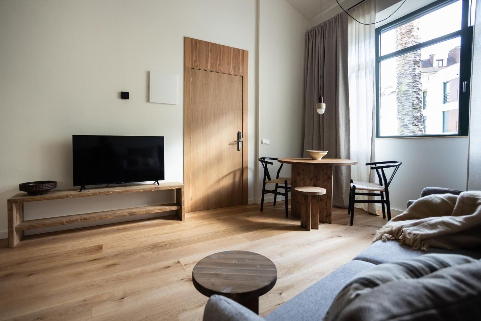 Azcarraga Apartments Овиедо Екстериор снимка